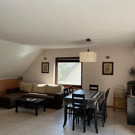 شقة Nad Zatoka Pucka